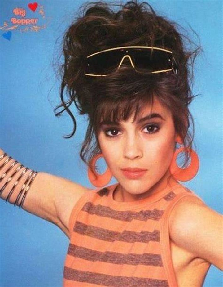Alyssa Milano: A 90s Icon Who Shaped Pop Culture