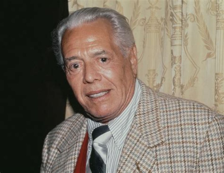 Desi Arnaz Legacy and Achievements: A Comprehensive Look at the Iconic Star