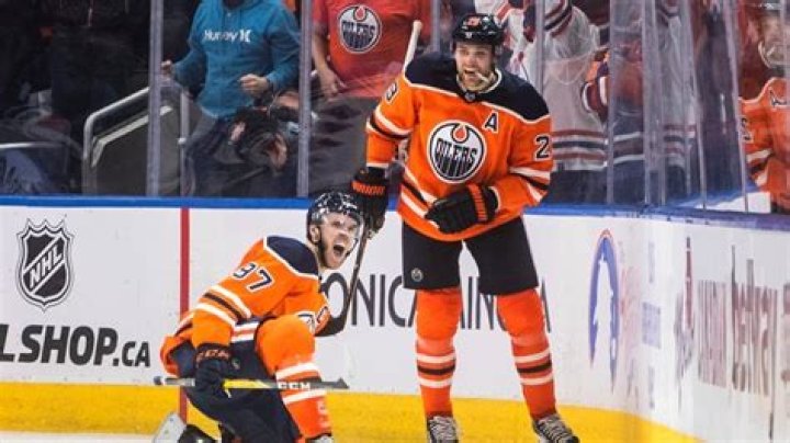 Edmonton Oilers Triumph Over New York Rangers in Strategic NHL Showdown