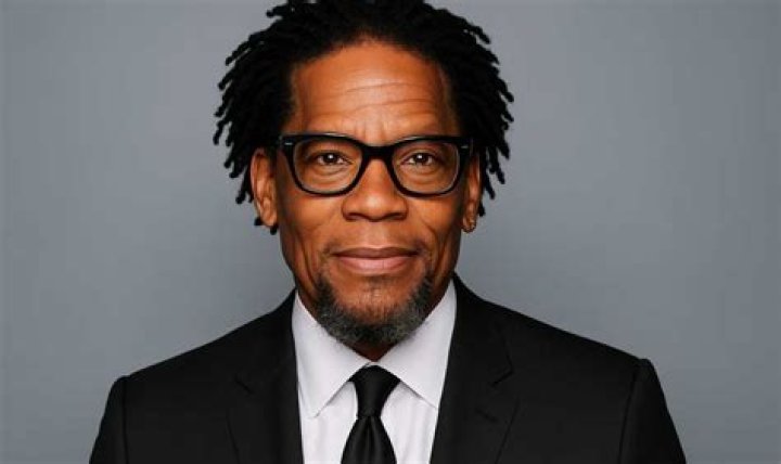 Exploring the Net Worth of DL Hughley: A Comprehensive Guide