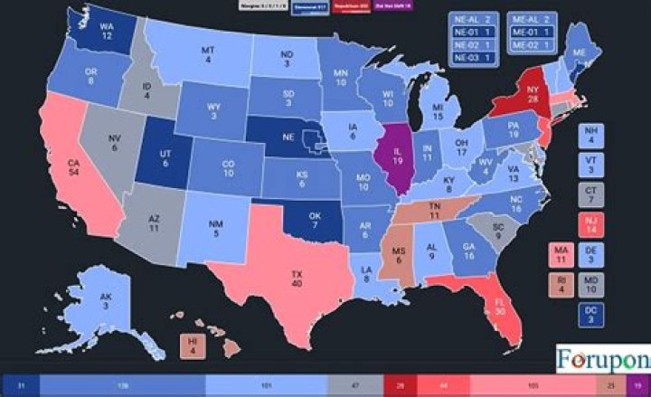 Learn the Strategies of Political Cartography with "Yet Another Political Map Simulator"!