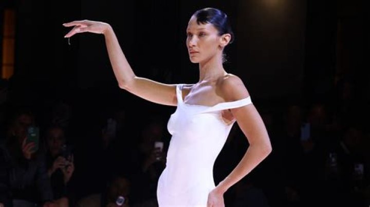 Lisa Costa: A Rising Star in the World of Fashion Modeling