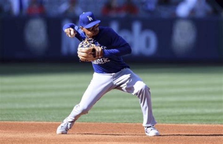Mookie Betts to Sit Out Tokyo Series Due to Illness