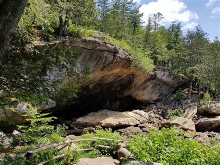 Nature Stone Bridge and Caves: A Journey Through Earth's Masterpieces