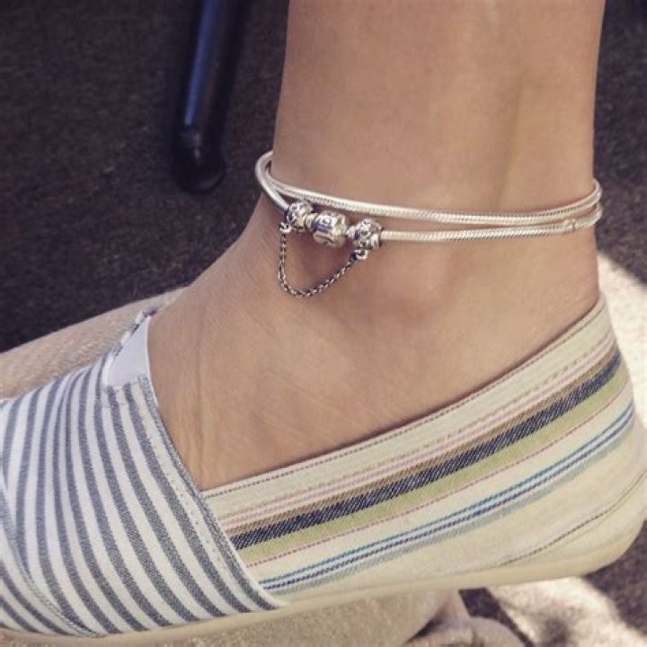 Pandora Anklets Nude: A Timeless Addition to Your Jewelry Collection
