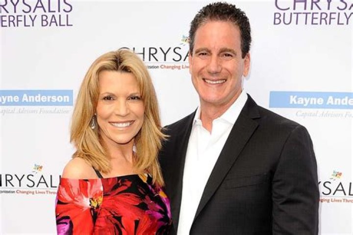 The Fascinating Life of Vanna White and Her Husband, George Pratt
