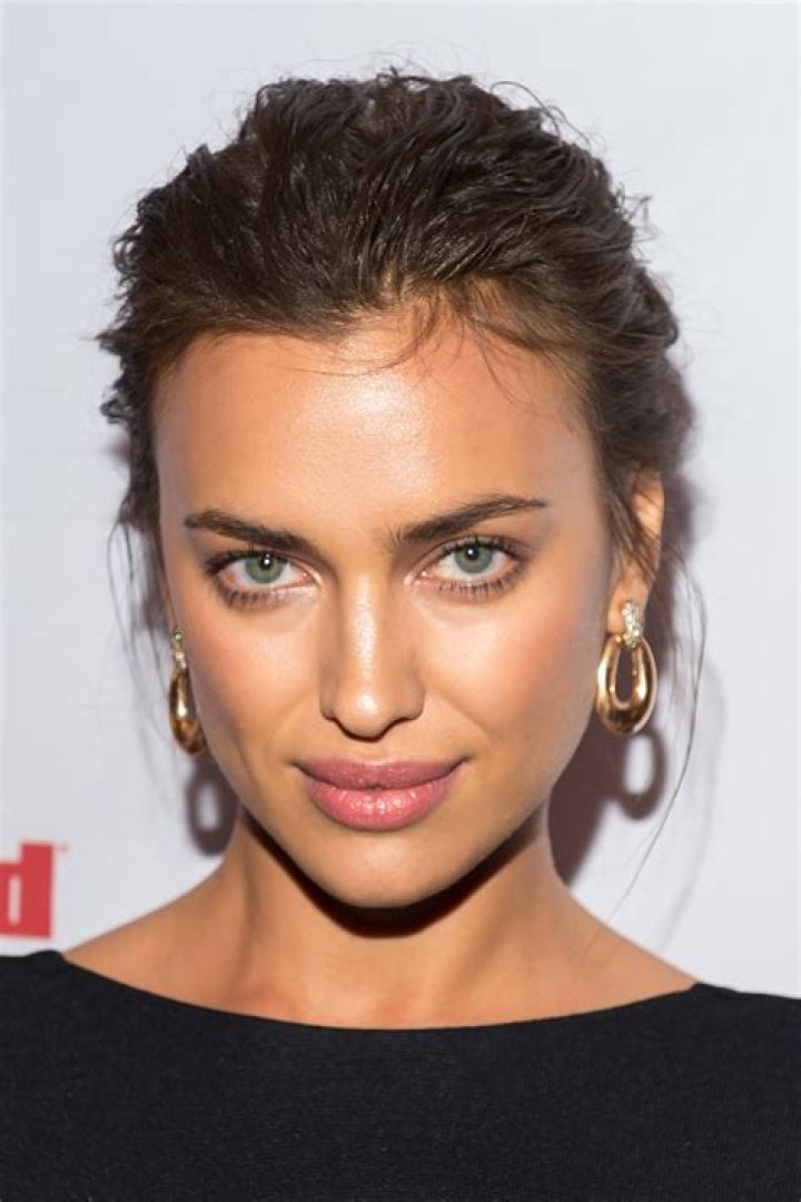 Unveiling Irina Shayk's Height: A Comprehensive Guide