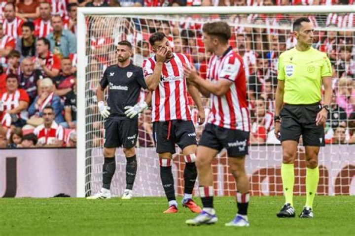 Yeray &Aacute;lvarez's Transfer to Al Athletic: A Comprehensive Analysis